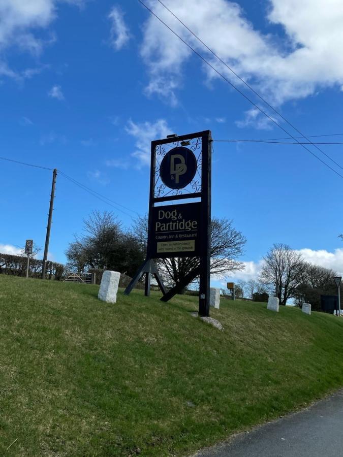 The Dog & Partridge Country Inn آشبورن المظهر الخارجي الصورة