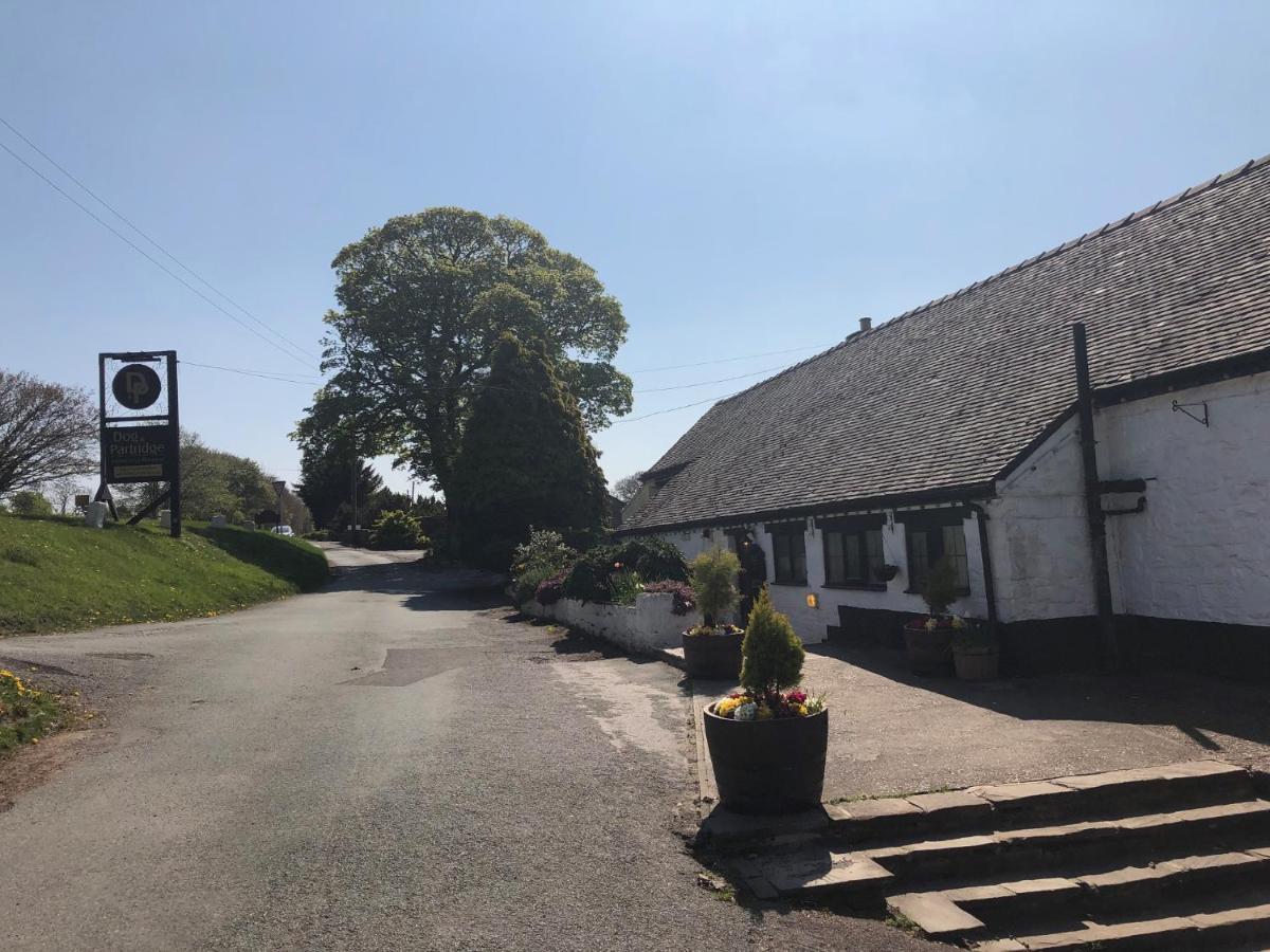 The Dog & Partridge Country Inn آشبورن المظهر الخارجي الصورة